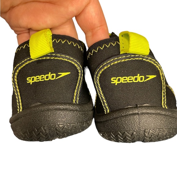 Speedo Mens Black Neon Water Shoes Size S(7/8) - Picture 3 of 8